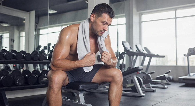 Что такое читинг: зачем нужно хитрить с тренировками и рационом